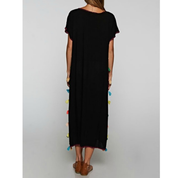 Embroidered Kaftan - Picture 8 of 8